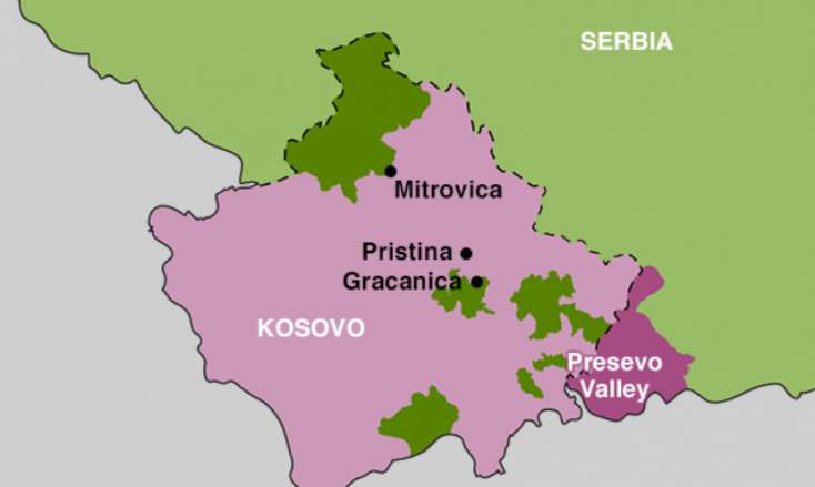 Serblər Kosovonun şimalında barrikada qurmağa başladı