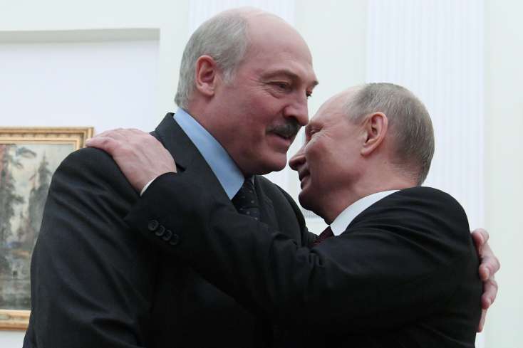 ​Putin tələb etdi, Lukaşenko seçim etdi: 