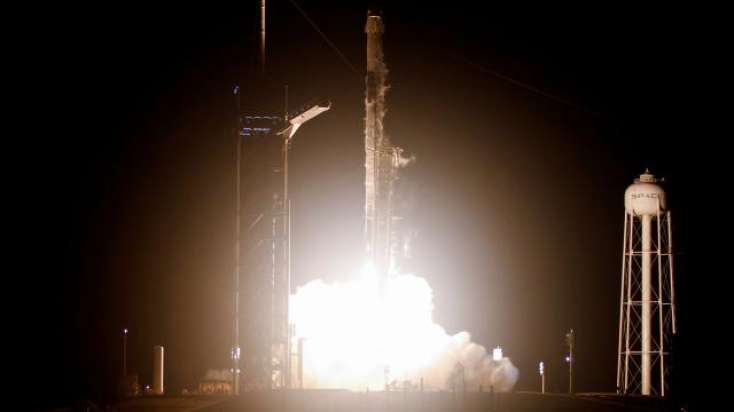 ​SpaceX şirkəti kosmosa ikinci nəsil Starlink peykləri buraxdı