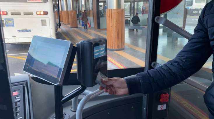 Metro və avtobuslarda gediş haqqı niyə 