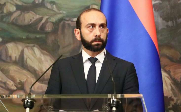 Ararat Mirzoyan: 