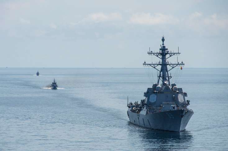 ABŞ-ın döyüş gəmisi Çinin hökmranlıq etdiyi sulara girdi