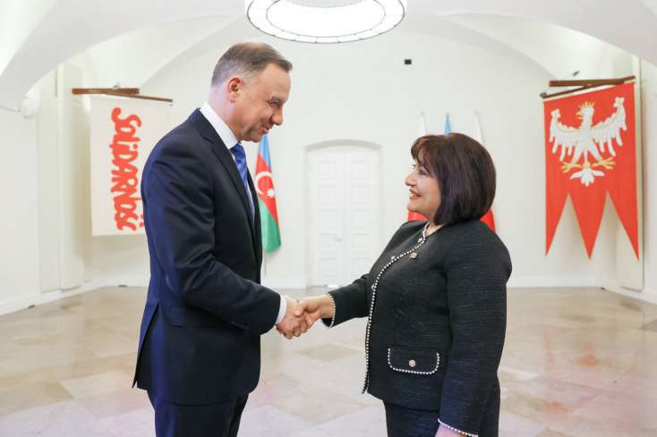 Sahibə Qafarova Polşa Prezidenti ilə görüşüb -
