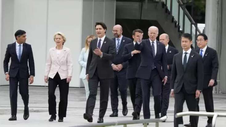 G7 ölkələrinin zirvəsi başladı