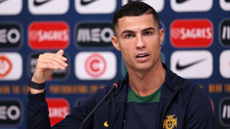 Ronaldodan jurnalistə: "Yaxından çəkmə, qırışlarım görünür" - 