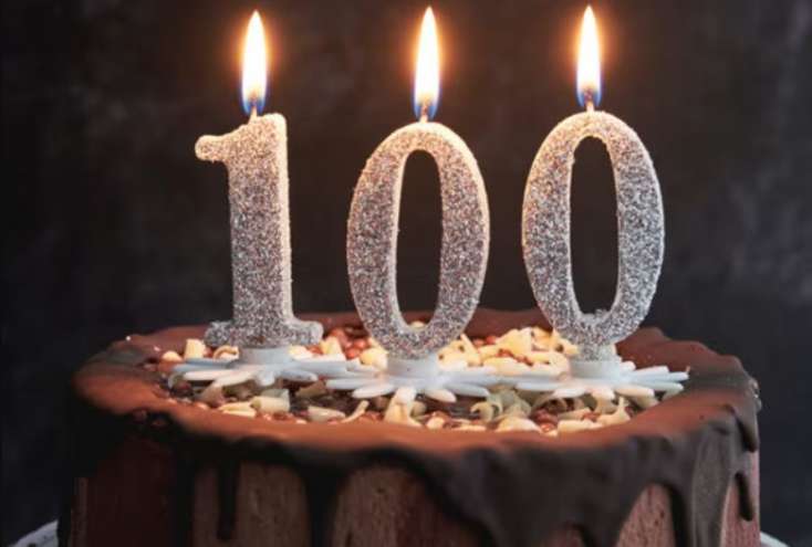 100 yaşlı qadın uzunömürlülüyün sirrini 