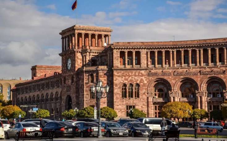 Ermənistan komendant saatı tətbiq etməyi planlaşdırır -