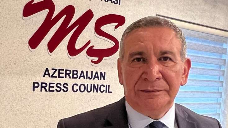 "Azərbaycan millisinin baş məşqçisi jurnalistlərdən üzr istəməlidir" -