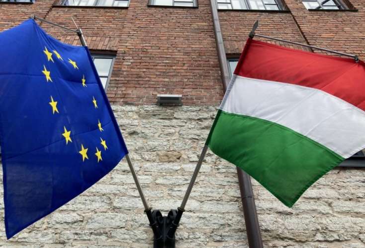 Macarıstan Aİ-nin Rusiyaya qarşı yeni sanksiyalar paketini blokladı