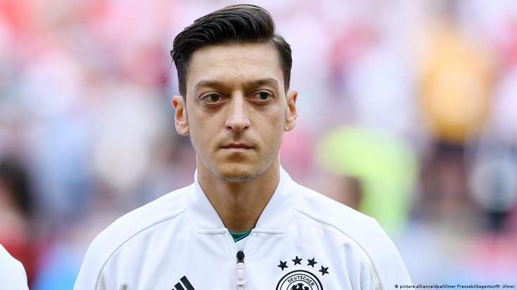 Mesut Özilin yeni görkəmi heyrətə gətirdi - 