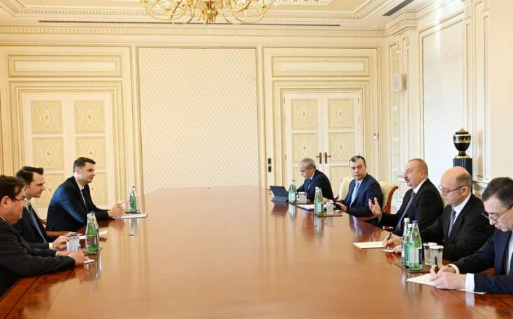 Prezident İlham Əliyev Rumıniyanın energetika nazirini qəbul edib - 