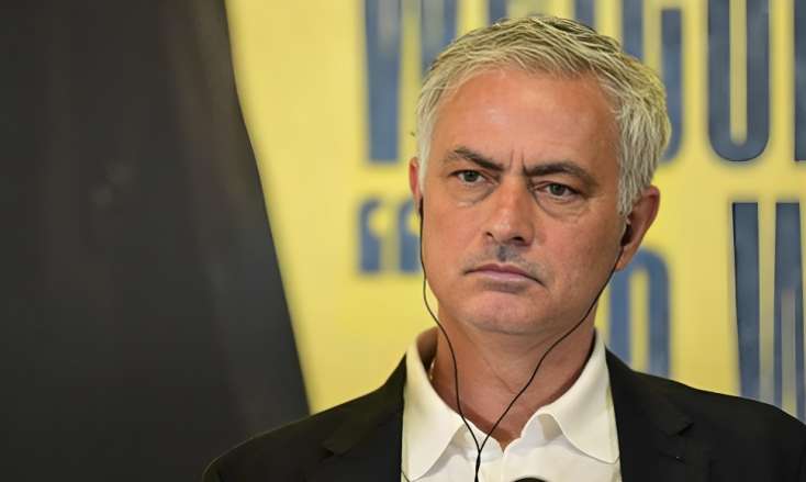 Mourinyo "Çelsi"dən onun transferini istədi - 