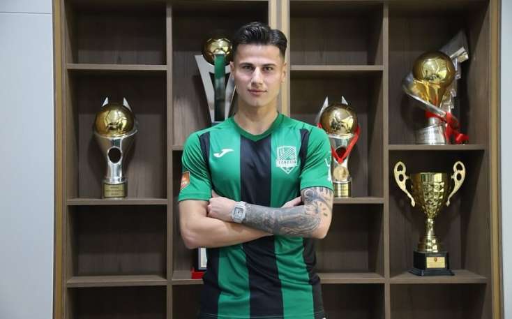 Azərbaycanlı futbolçu Albaniya klubuna transfer olundu