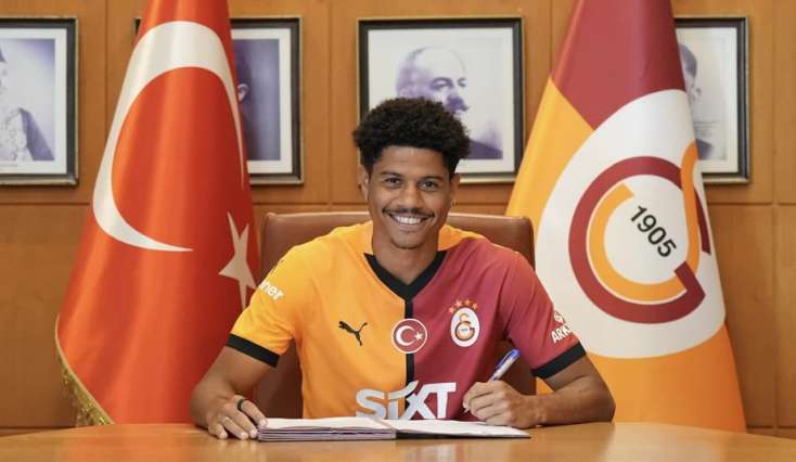 "Qalatasaray"dan 18 milyonluq transfer - 