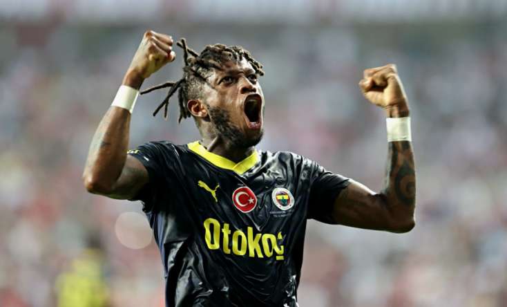 Fred "Fənərbağça"ya görə fantastik məbləği rədd etdi