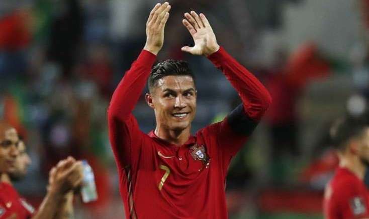 900-cu qolunu vuran Ronaldo Messiyə bu mesajı göndərdi