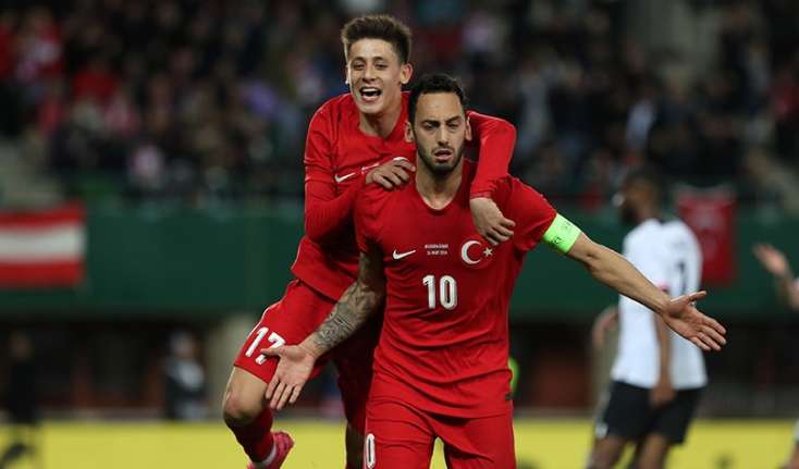 Türk futbolçu barədə sürpriz qərar - 