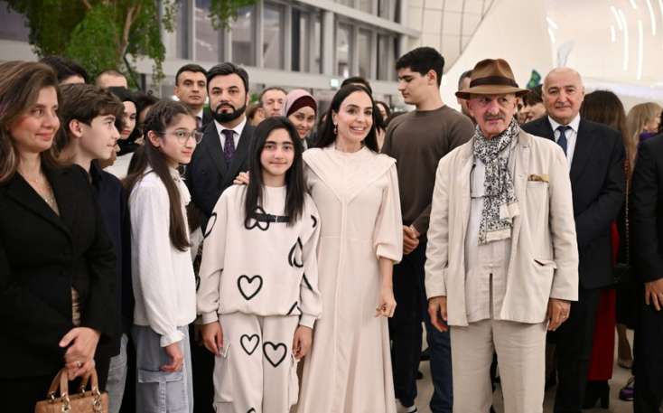 Heydər Əliyev Mərkəzində “Yer kürəsi uşaqların gözü ilə” fotosərgisi açıldı