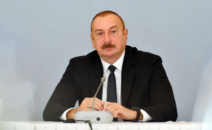 İlham Əliyev Bəhreyn Kralını təbrik etdi