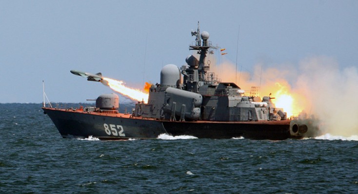 Rusiya dənizdən 6 raket atdı