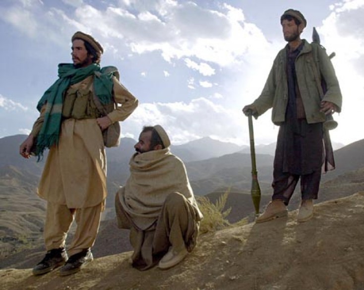 Əfqanıstanda Taliban silahlıları azı 70 nəfəri əsir götürüblər