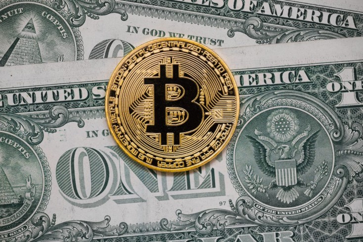 ​“Bitcoin” bahalaşdı