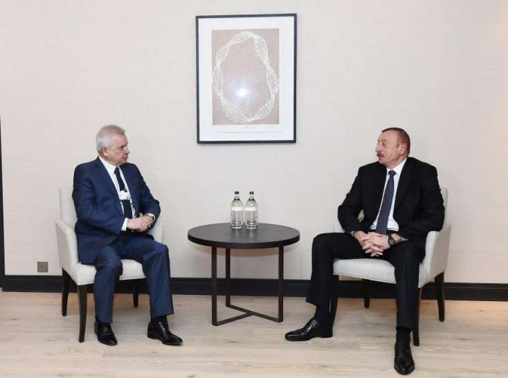 Prezident İlham Əliyevin Davosda “LUKOİL” şirkətinin prezidenti ilə görüşü olub