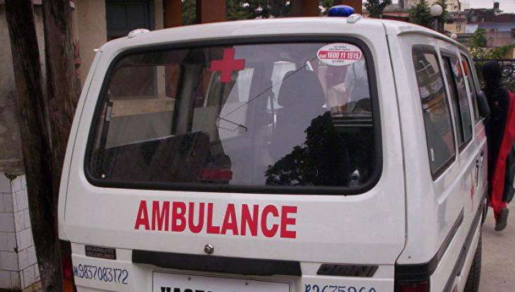 Hindistanda avtobus dərəyə aşdı - 14 ölü, 16 yaralı