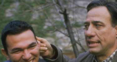 Kamal Sunalı hədəf alan yazıçıya oğlu belə 