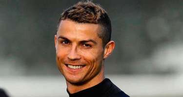Ronaldu rus dilində danışdı -