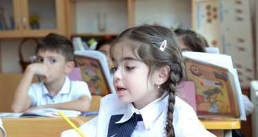 I sinifdə oxuyanların 7306 nəfəri 6 yaşı tamam olmayan uşaqlardır