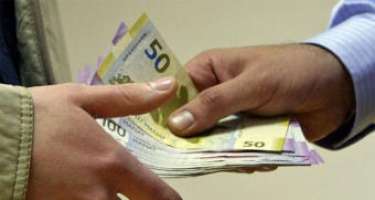 Bakı sakininin 9700 manat pulunu aldadaraq alan şəxs saxlanılıb