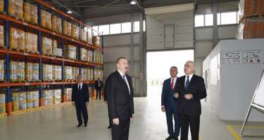 Prezident İlham Əliyev Sumqayıt Kimya Sənaye Parkında inşaat kimyəviləri zavodunun açılışında iştirak edib -