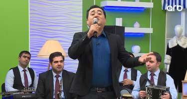 Elgiz Əkbər efirdə canlı mahnı oxudu - 