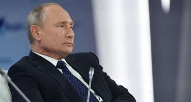 Putin gürcü deputatları Moskvaya topladı 