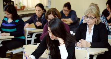 İbtidai sinif müəllimləri üçün ixtisasartırma təlimləri başlayıb -