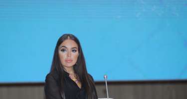 Leyla Əliyeva Bakıda beynəlxalq foruma qatıldı