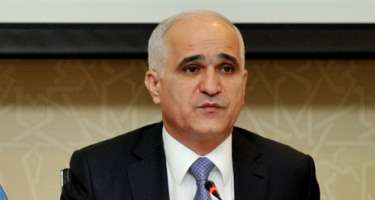İqtisadiyyat naziri Bərdədə vətəndaşları 