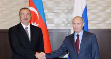 Putin İlham Əliyevə zəng 