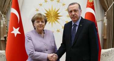 Merkel Ərdoğanla Suriyanı müzakirə edib