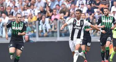 Ronaldo "Globe Soccer Awards"un versiyasına görə 2018-ci ilin ən yaxşı futbolçusu seçilib