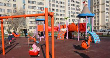 Qaradağda abad həyət sakinlərin istifadəsinə verilib -