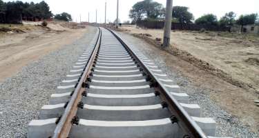 Qazaxda dəmir yolu stansiyasında 25 metrlik relsi kəsən 2 nəfər tutulub