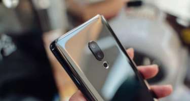 Çinlilər dünyada görülməmiş yeni telefon  icad etdi