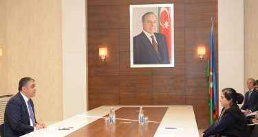 Nəqliyyat, rabitə və yüksək texnologiyalar naziri Xızıda vətəndaşların müraciətlərini dinləyib