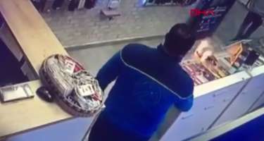 Telefonun batareyası partladı