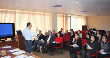 Azərbaycanda daha çox sayda müəllim müvafiq təlimlərə cəlb olunacaq