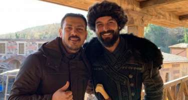 Zabit Səmədov “Diriliş Ertuğrul”un çəkiliş meydanında 