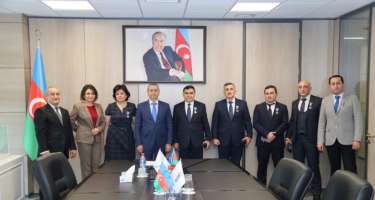 Dənizçilərə yubiley medalı təqdim olundu