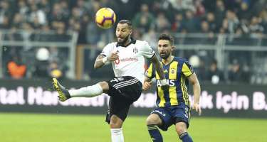 “Beşiktaş” - “Fənərbağça” matçında qapılara 6 qol vurulub